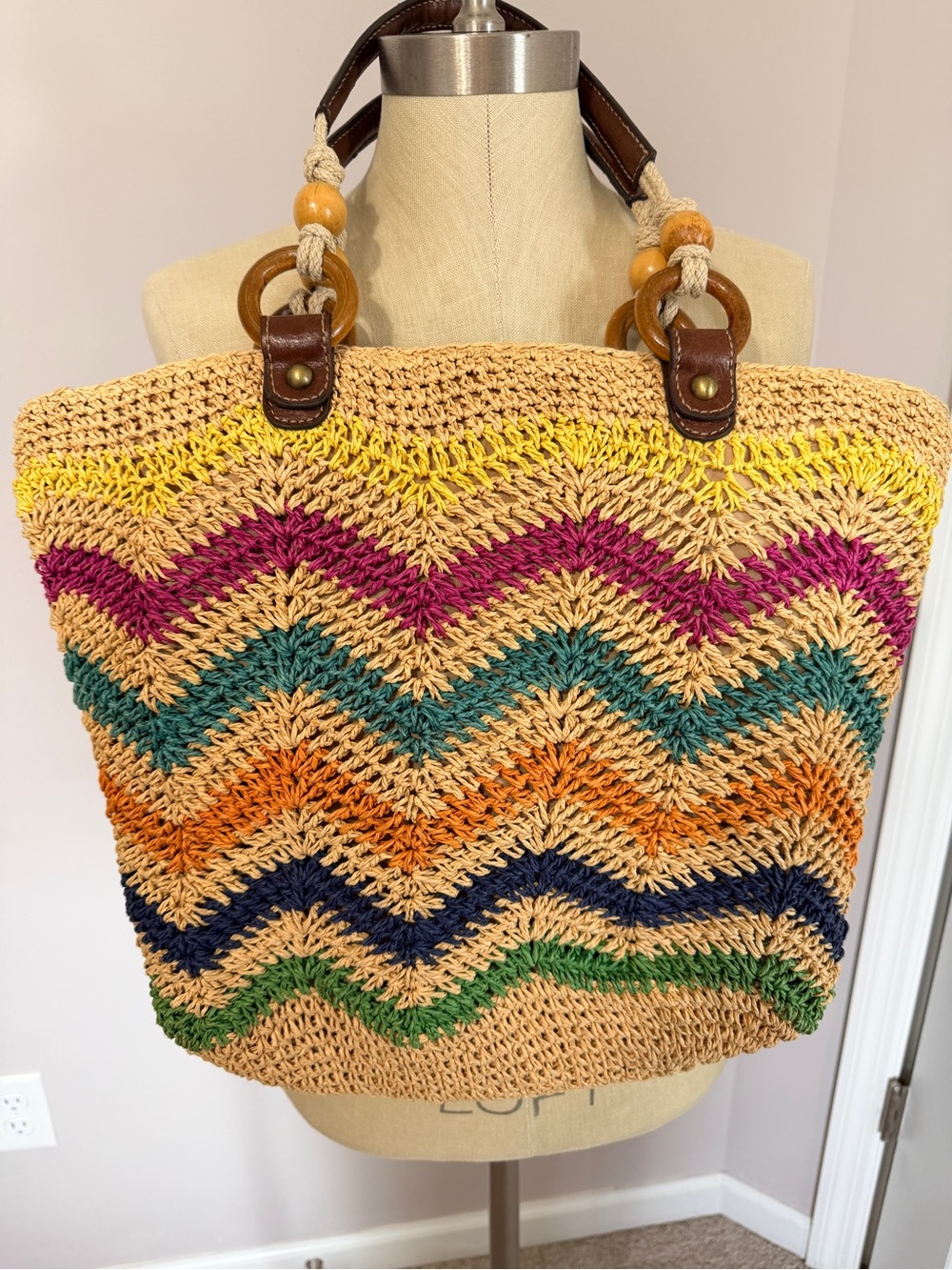 Fossil Multicolor Chevron Straw Tote with Brown Leather Handles - Picture 4 of 8